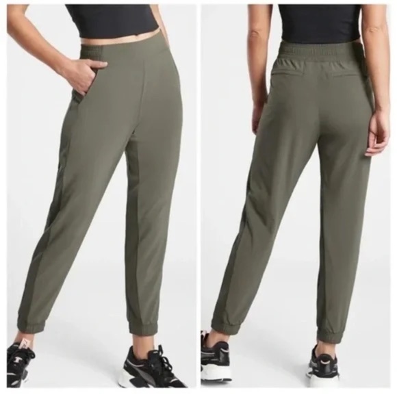NWT Athleta Brooklyn Jogger - Picture 1 of 9